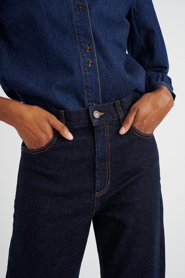 InWear KatelinIW Jeans Blue Denim – Shop Blue Denim KatelinIW Jeans from  size 25-33 here