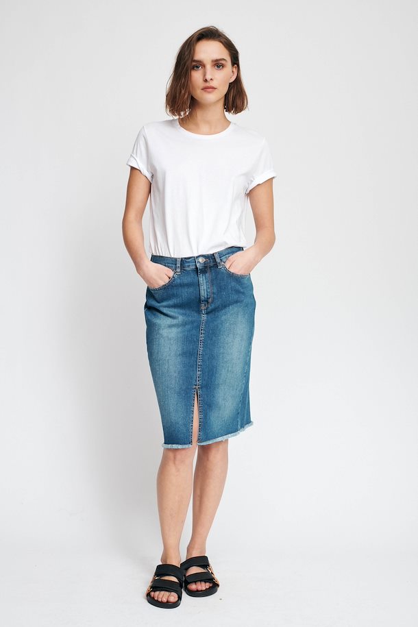 InWear Skirt Medium Vintage – Shop Medium Vintage Skirt from size 32-44 ...