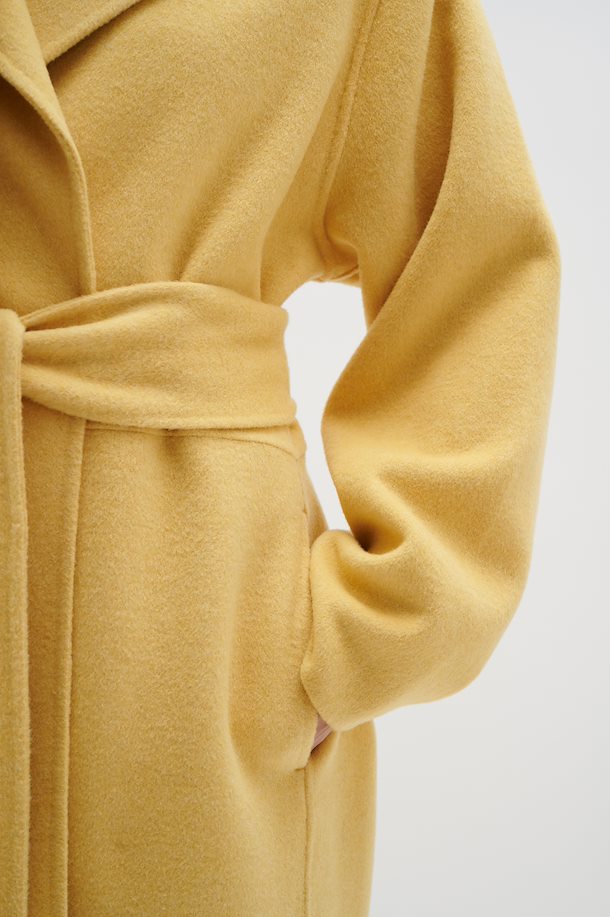 InWear MillaIW Mantel Misted Yellow – Shoppen Sie Misted Yellow 