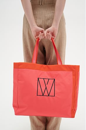 Ti år Øl assistent → InWear tasker | Shop moderigtige tasker fra InWear til kvinder